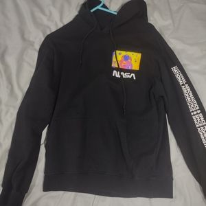 beautiful unisex sweater size L/G